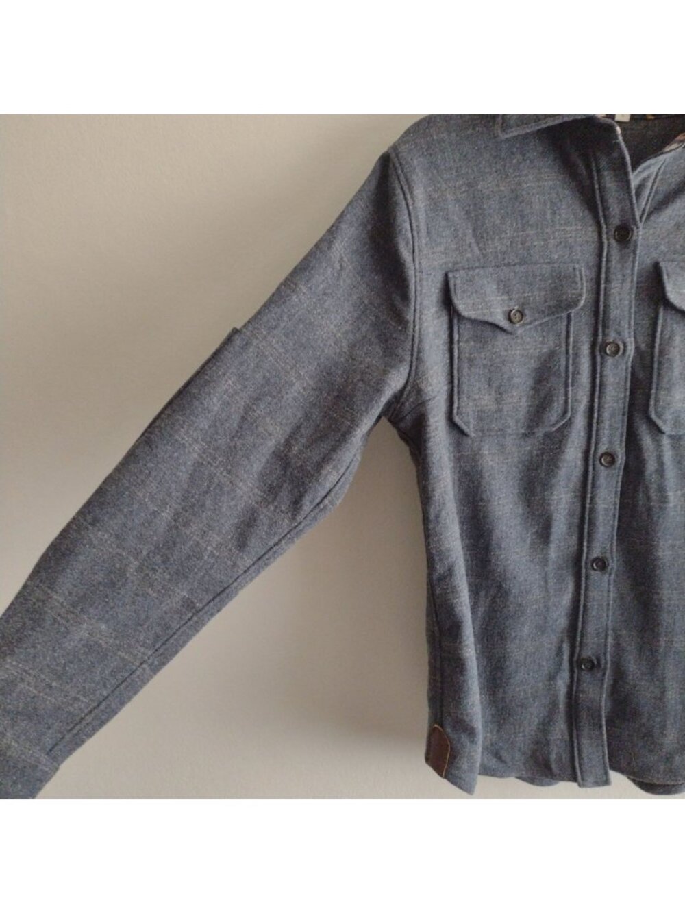 Howl Good Womens Superior Wool Shirt L Gray Plaid Outdoor Farm Button Front - Picture 5 of 11